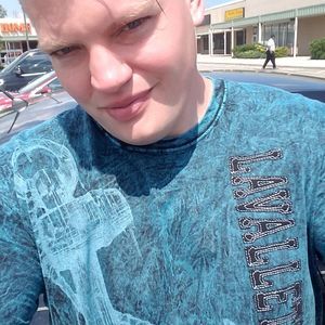 Meet your Posher, James